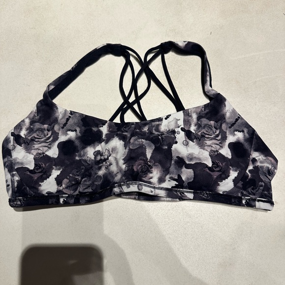 lululemon athletica Other - Lululemon sports bra with a black/white/grey floral pattern
